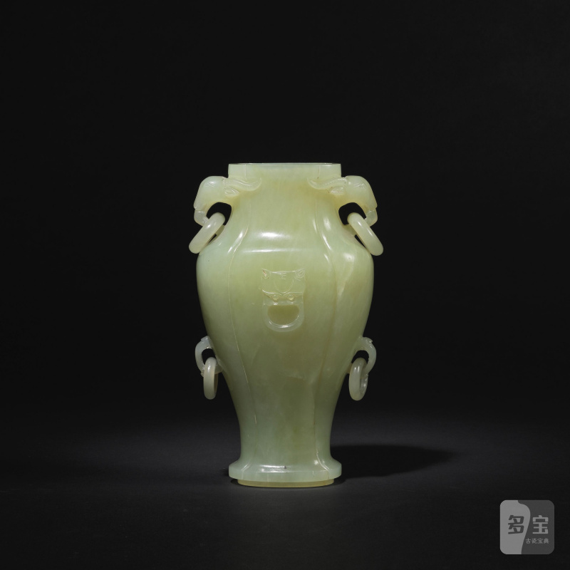 清 十九世紀 青玉羊耳瓶 | PETIT VASE BALUSTRE EN JADE CÉLADON - 图5